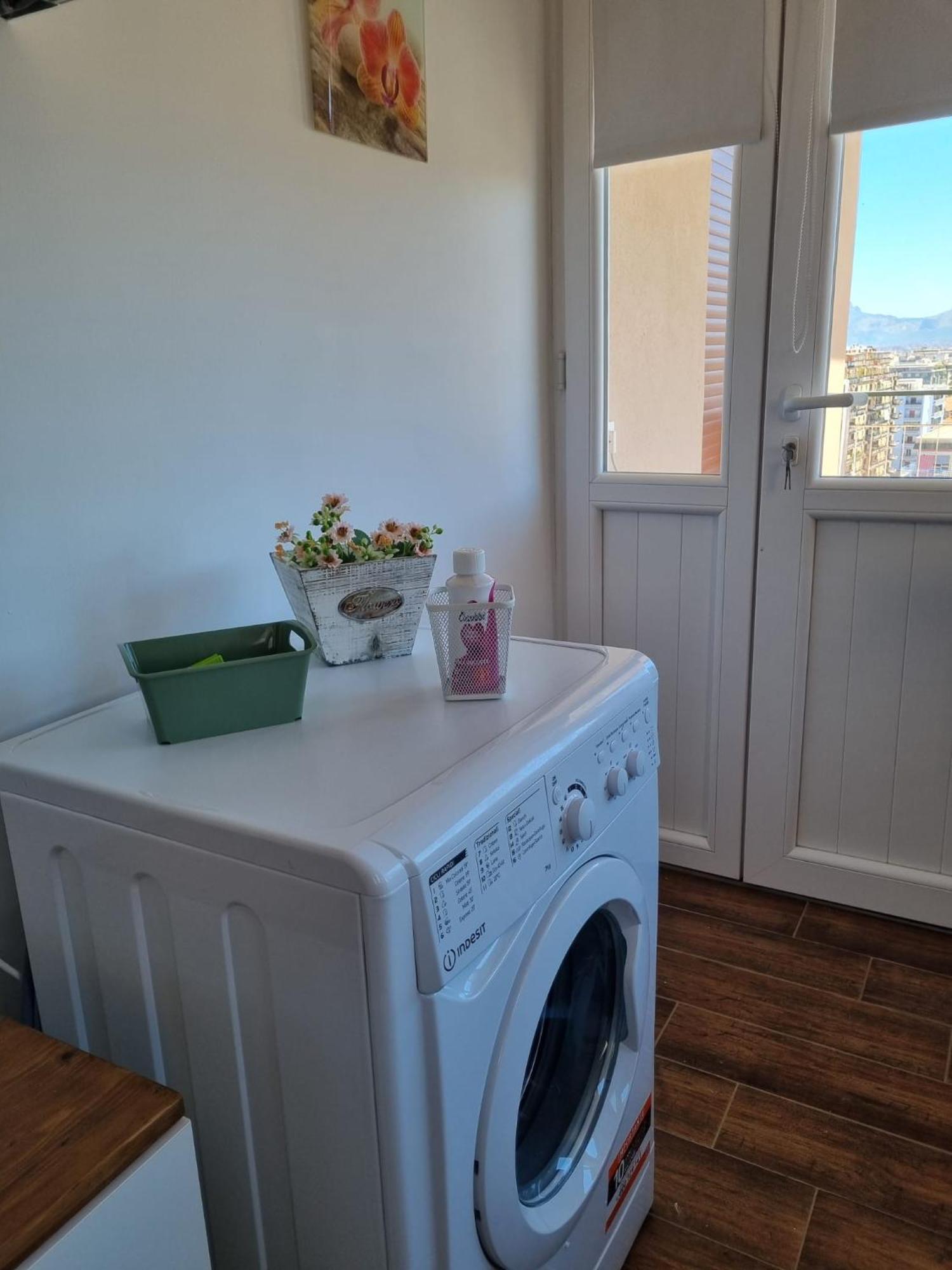 Appartement House & Free Parking By Perry-holiday Palerme